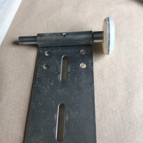 Ryterna garage door - top, wheel
